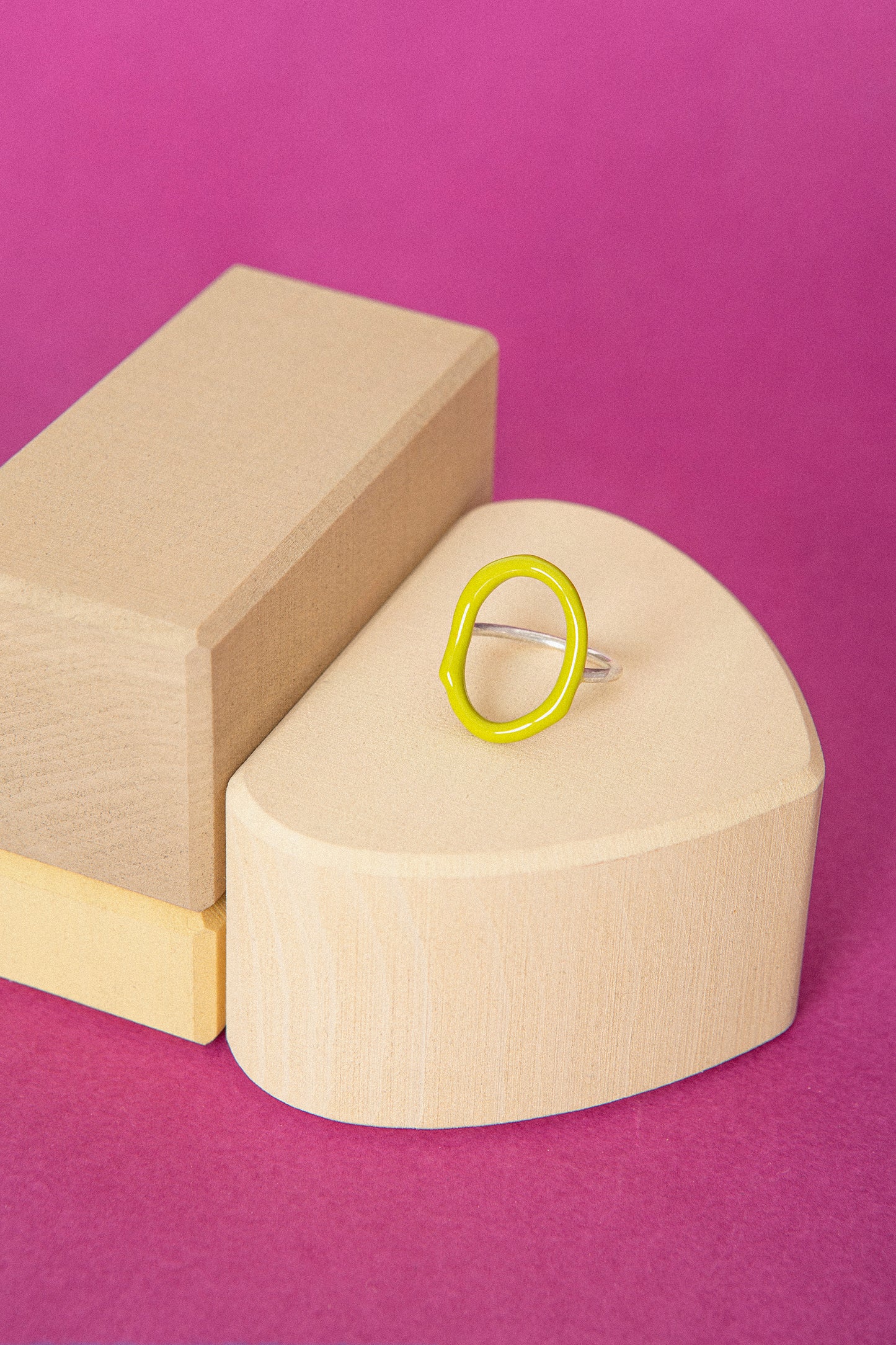 LIME LUCIA RING