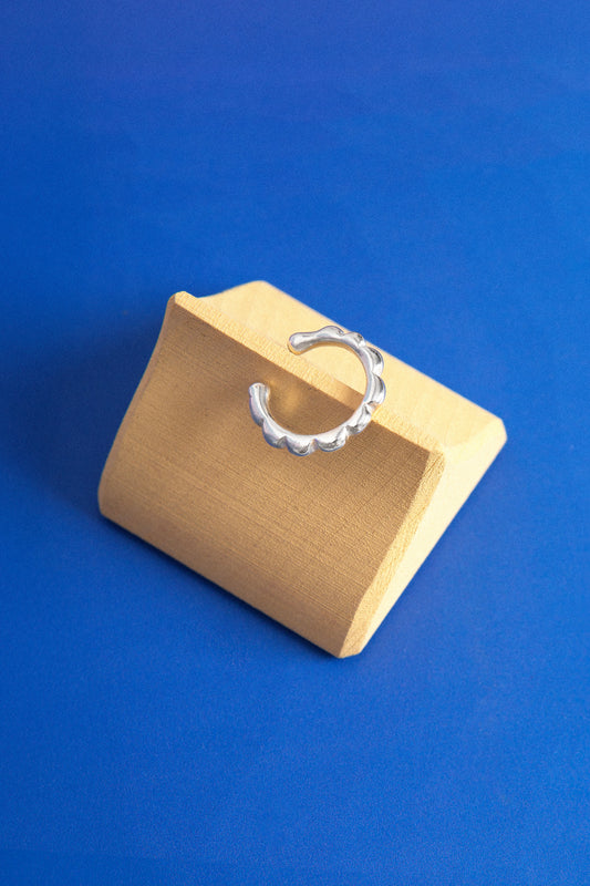 JULIETA EAR CUFF