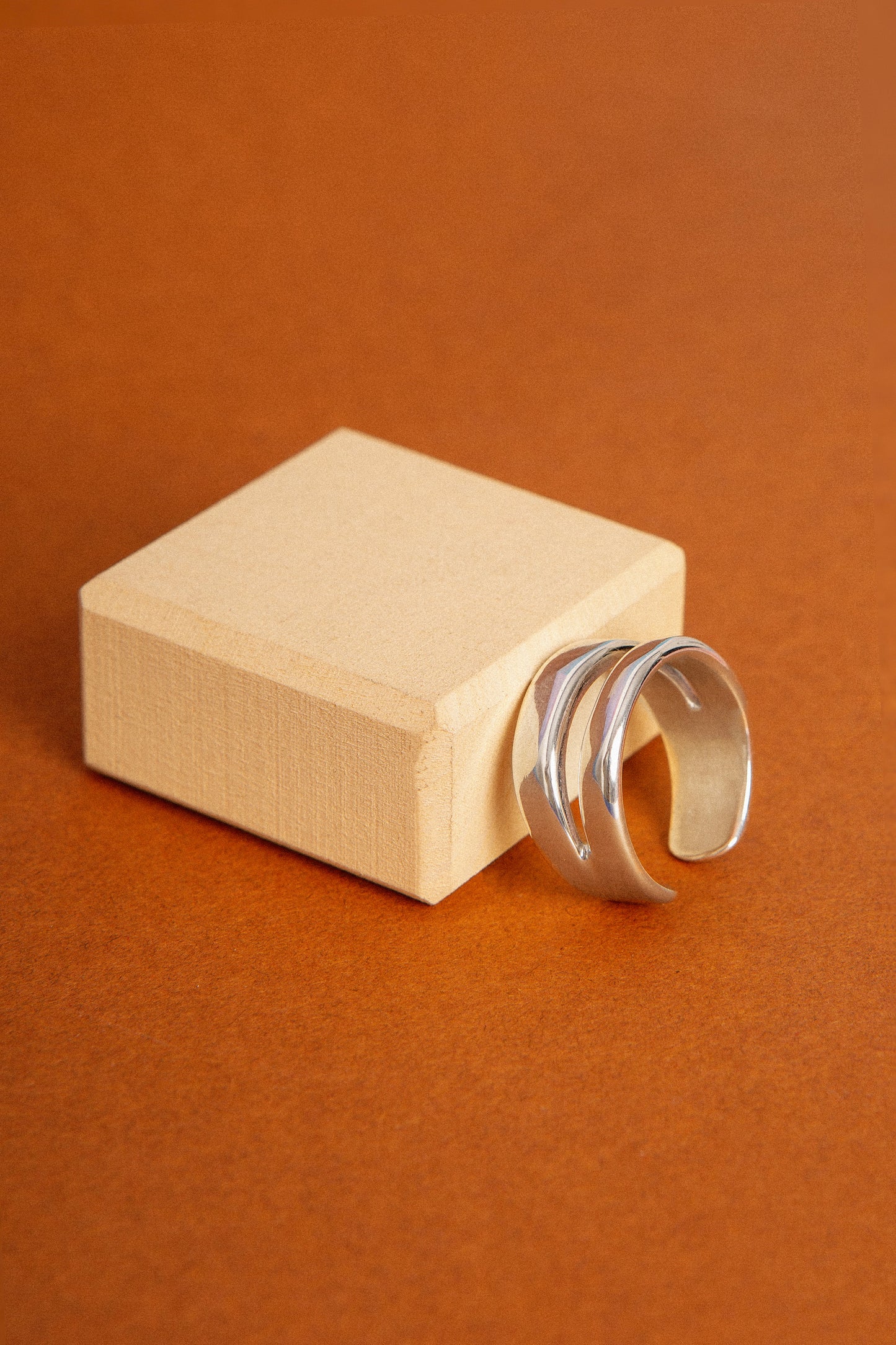 CLARA RING
