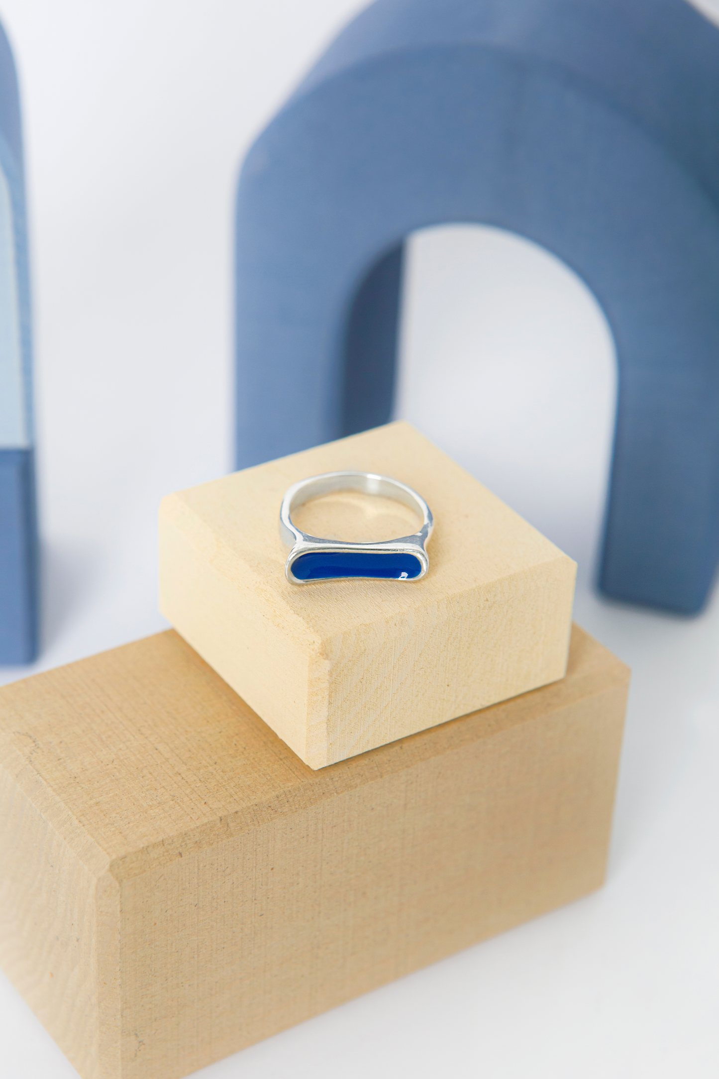 BLUE KIRA RING