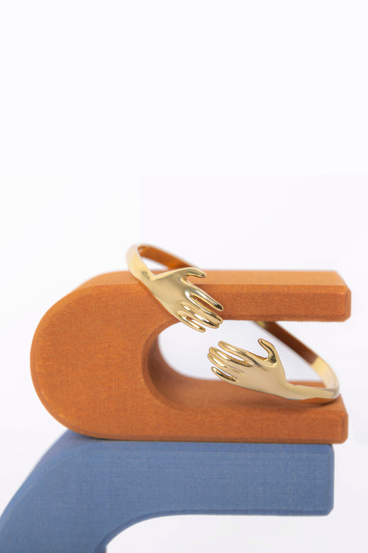ANGALIÁ CUFF BRACELET • BRONZE