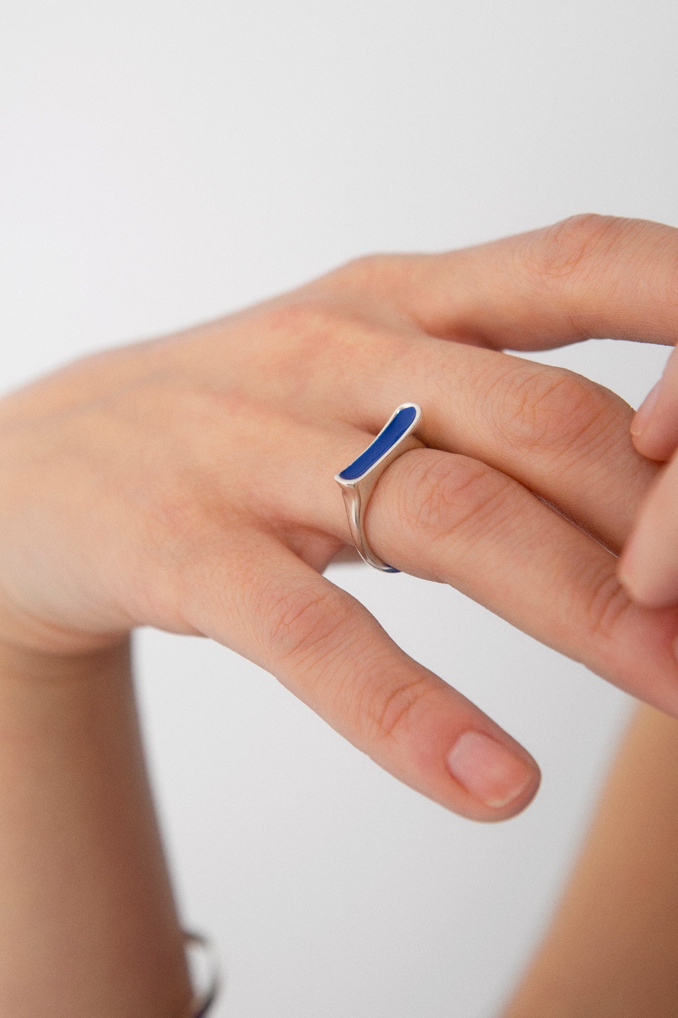 BLUE KIRA RING