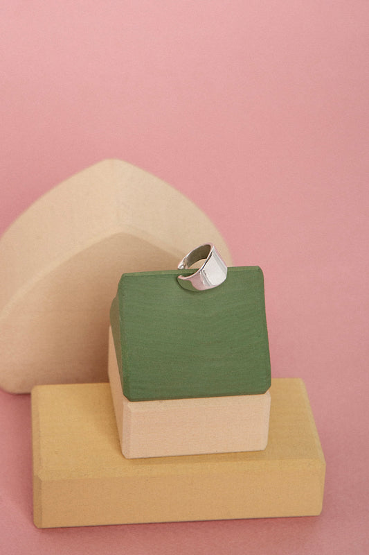 GLORIA EAR CUFF