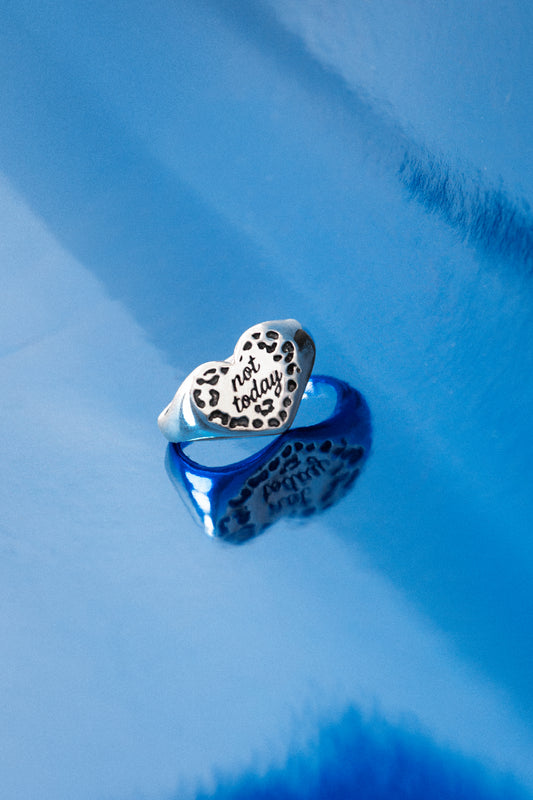 HEART GONE WILD RING