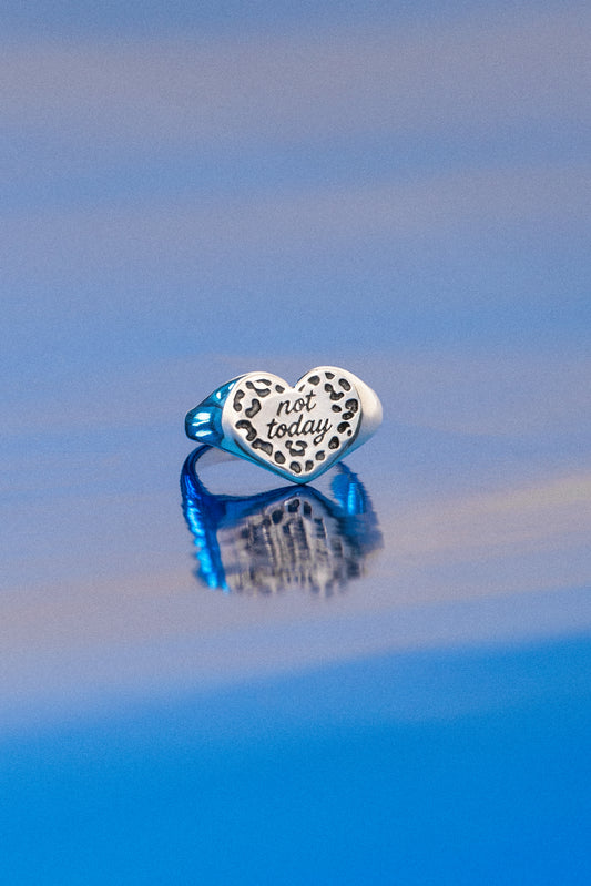 HEART GONE WILD RING