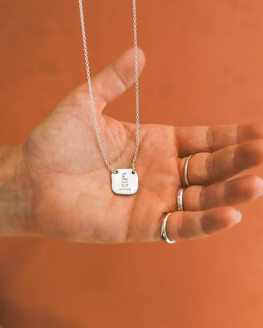 WE MADE IT NECKLACE